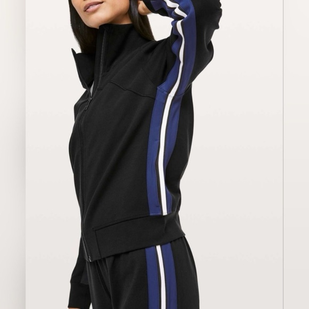 Lululemon Women's Dark Navy Stripe Track Jacket Size 6